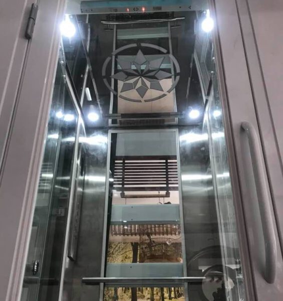 Thang máy sử dụng động cơ không hộp số