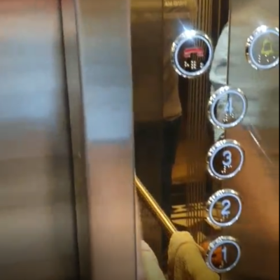 Những sai lầm khi sử dụng thang máy